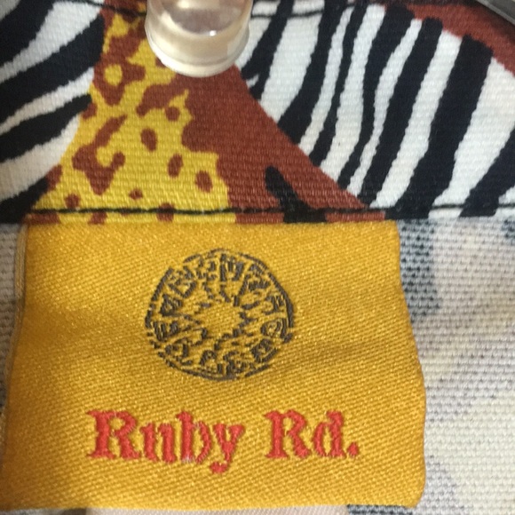 RUBY ROAD Big Button Boxy Fit Oversized Jacket w/Pleated Back Military Shoulder - Picture 14 of 16